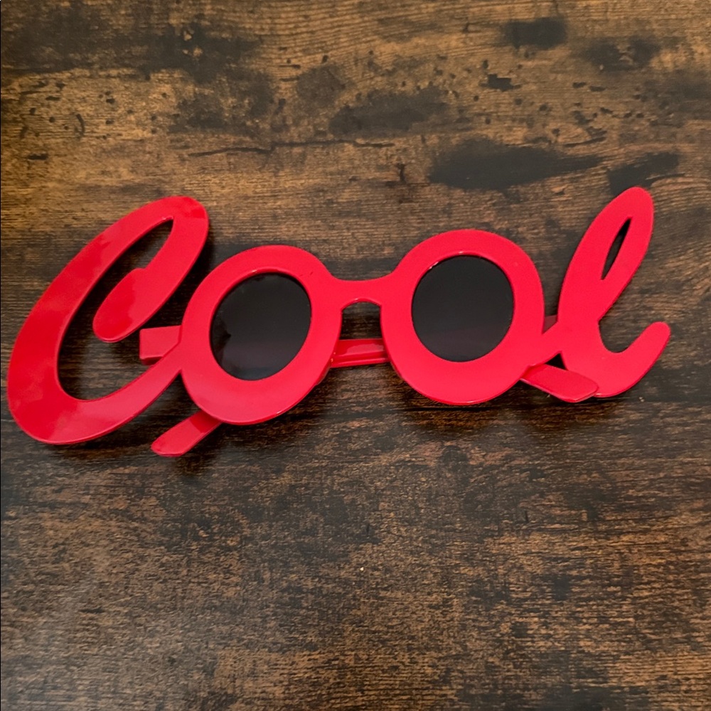Bold Red 'Cool' SUNGLASSES
